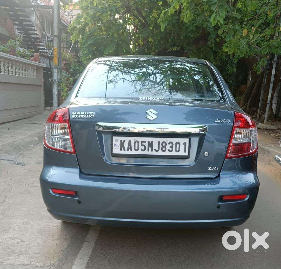 Maruti Suzuki Sx4 Zxi, 2011, Petrol