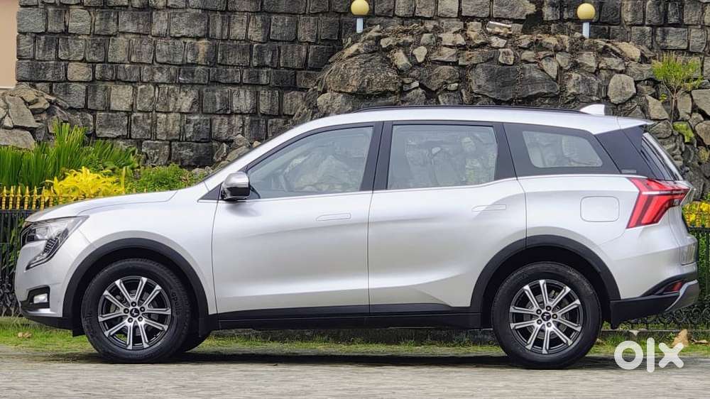 Mahindra Xuv700 2.2 Ax 7 Diesel At Str, 2025, Diesel