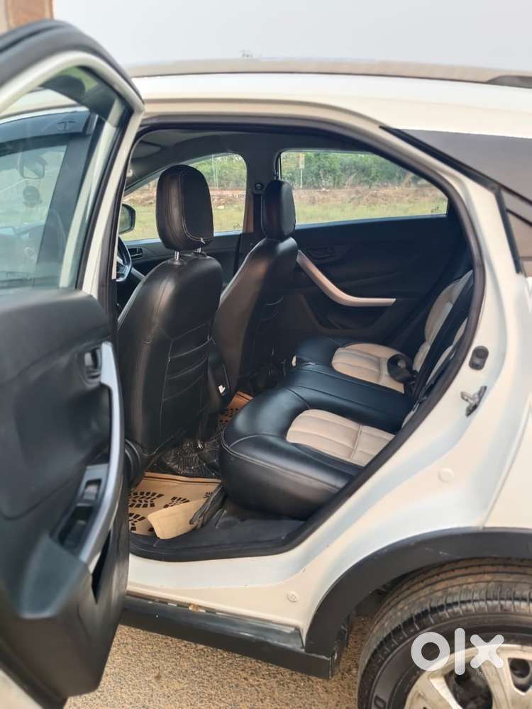 Tata Nexon 1.5 Revotorq Xma Amt (s), 2022, Diesel