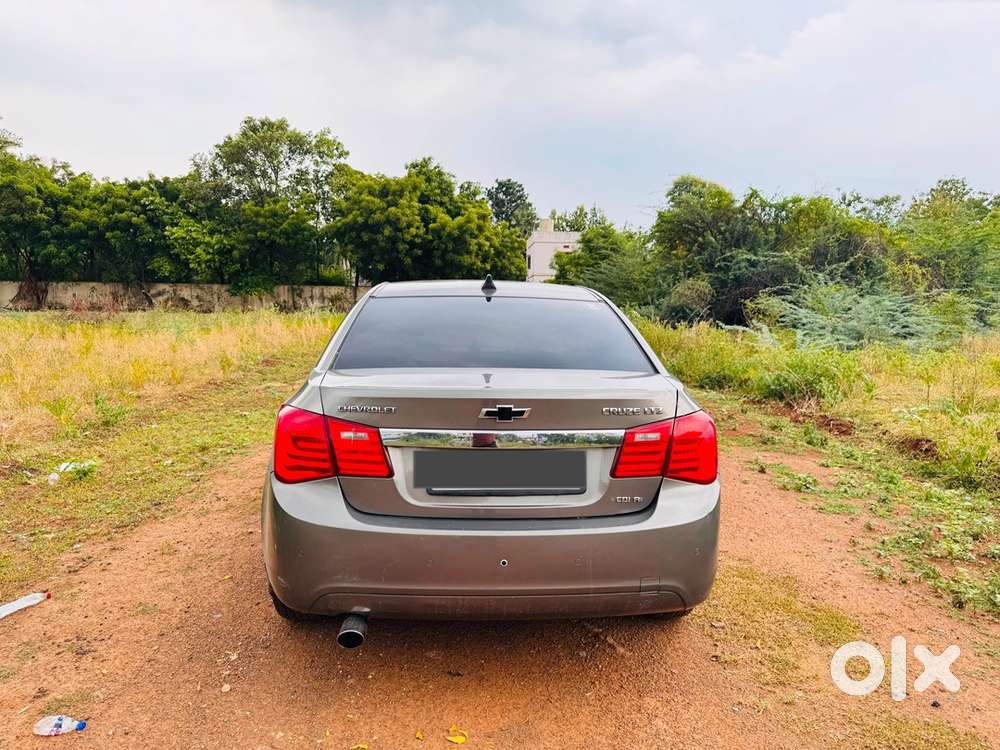 Chevrolet Cruze 2011 Year