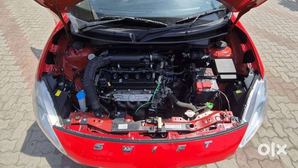 Maruti Suzuki Swift 1.2 Vxi (o), 2022, Petrol