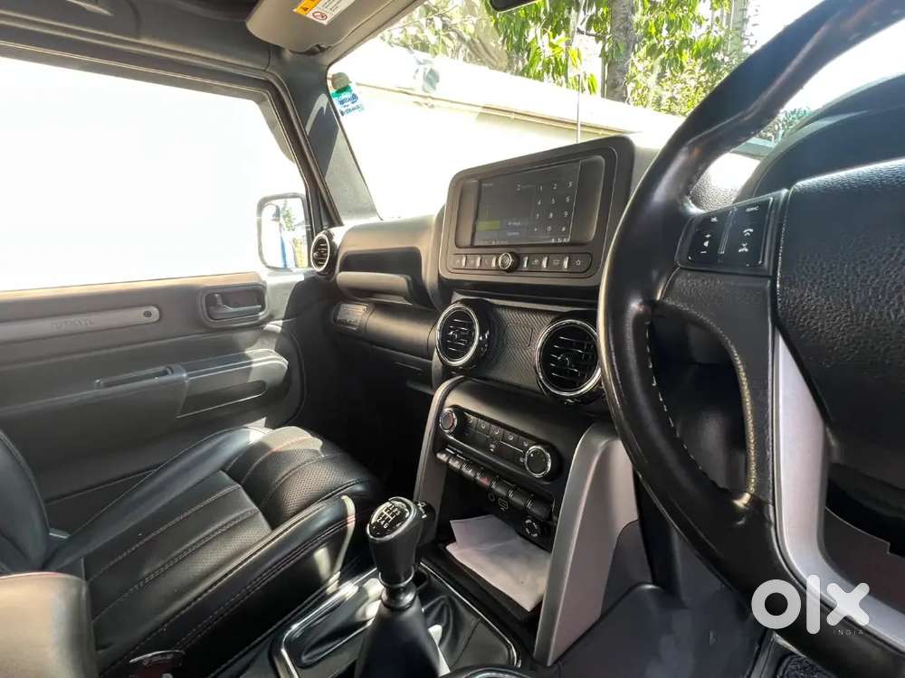Mahindra Thar Petrol 2022