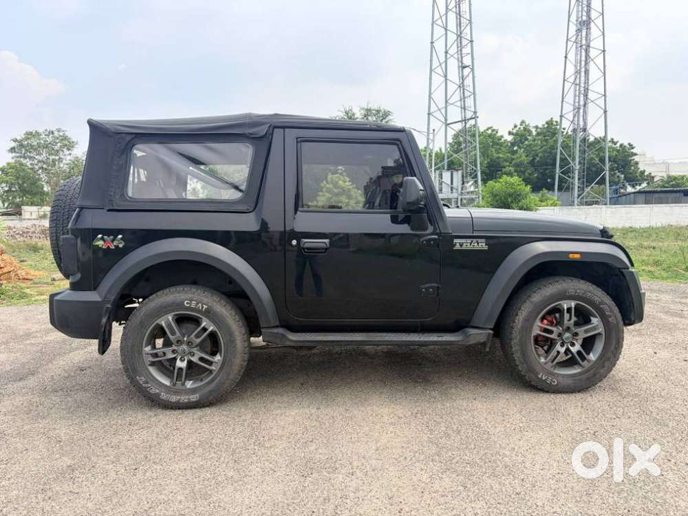 Mahindra Thar, 2021, Petrol