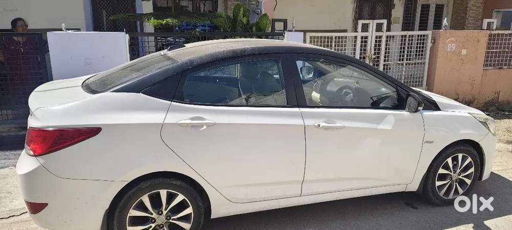 Hyundai Fluidic Verna 2017