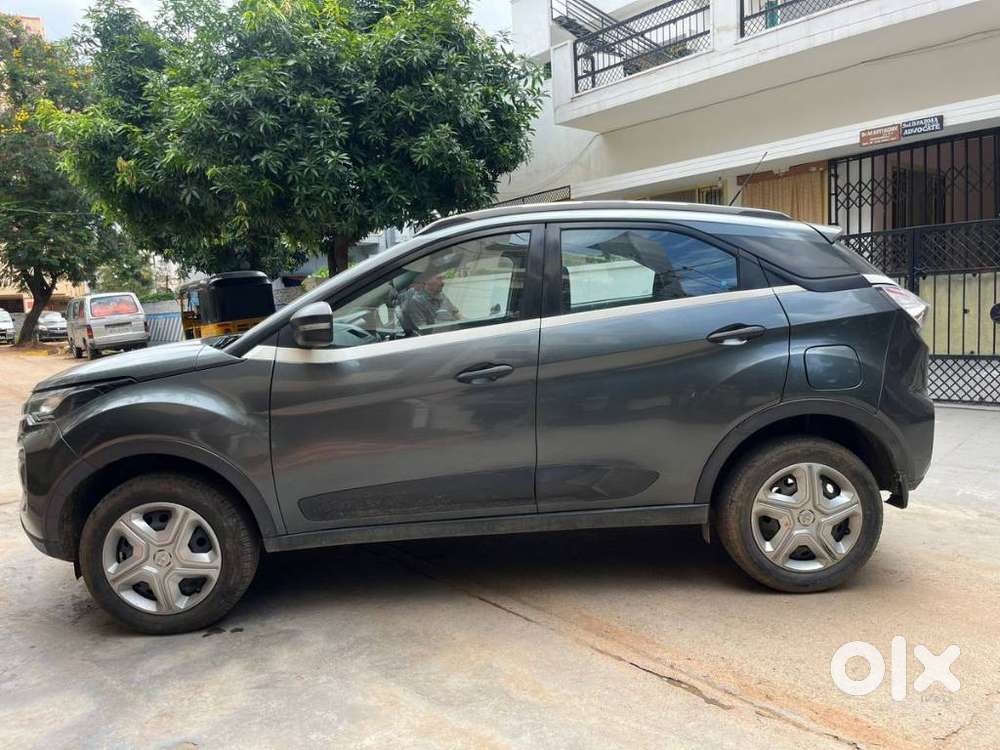 Tata Nexon 1.5 Revotorq Xm Plus (s), 2022, Petrol