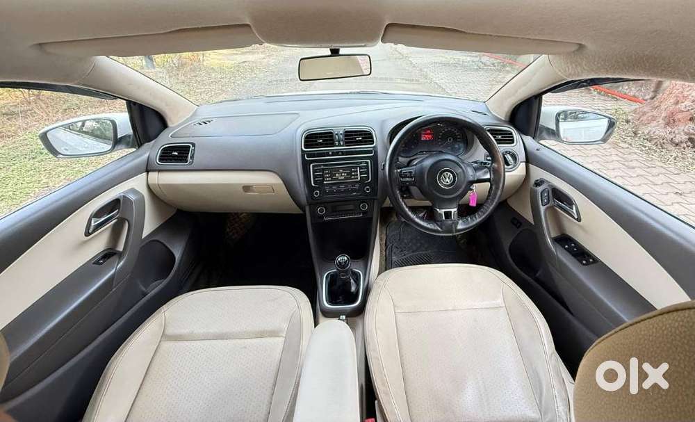 Volkswagen Vento 2010-2013 Petrol Highline, 2014, Petrol