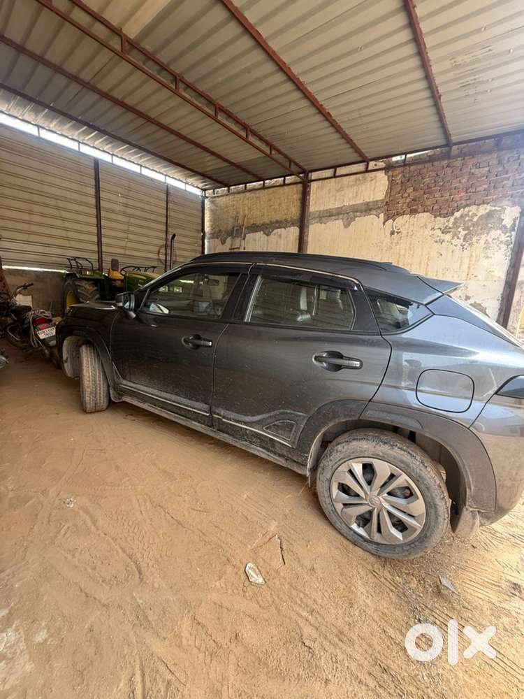 Maruti Suzuki Fronx Delta 2024
