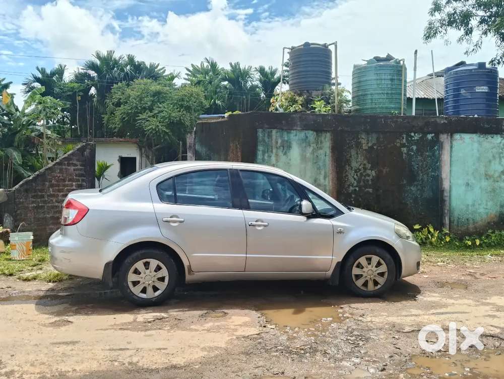 Maruti Suzuki Sx4 2011