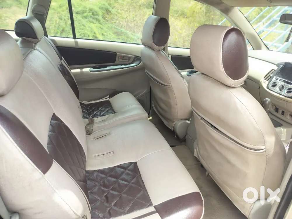 Toyota Innova 2010, 2nd Owner