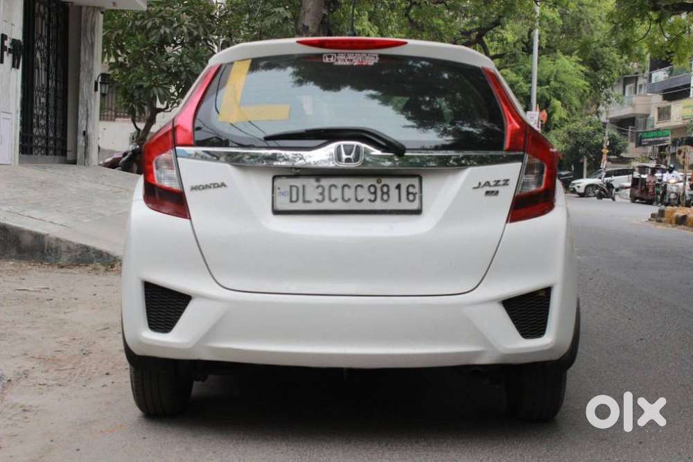 Honda Jazz V Automatic, 2015, Petrol