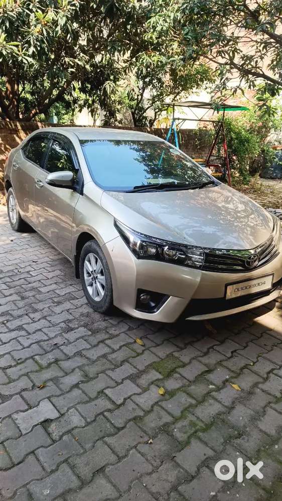 Toyota Corolla Altis 2015