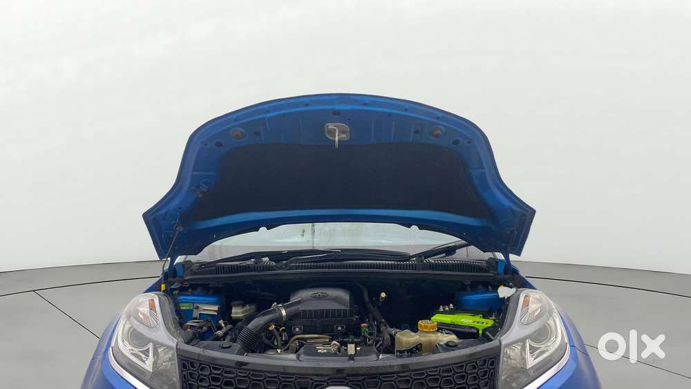 Tata Nexon 1.2 Revotron Xz Plus, 2017, Petrol