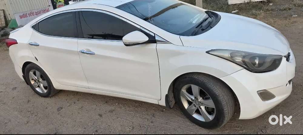 Hyundai Elantra Crdi 2014