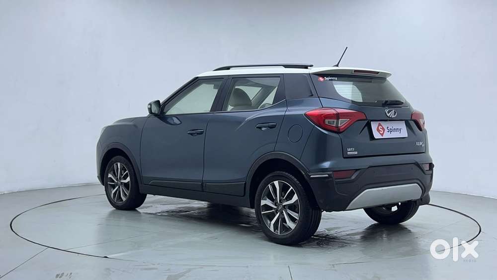 Mahindra Xuv300 W8 Option Dual Tone Diesel, 2021, Diesel