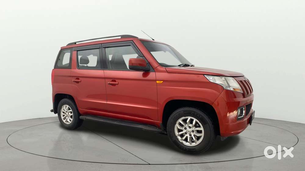 Mahindra Tuv 300 T8 Amt, 2016, Diesel