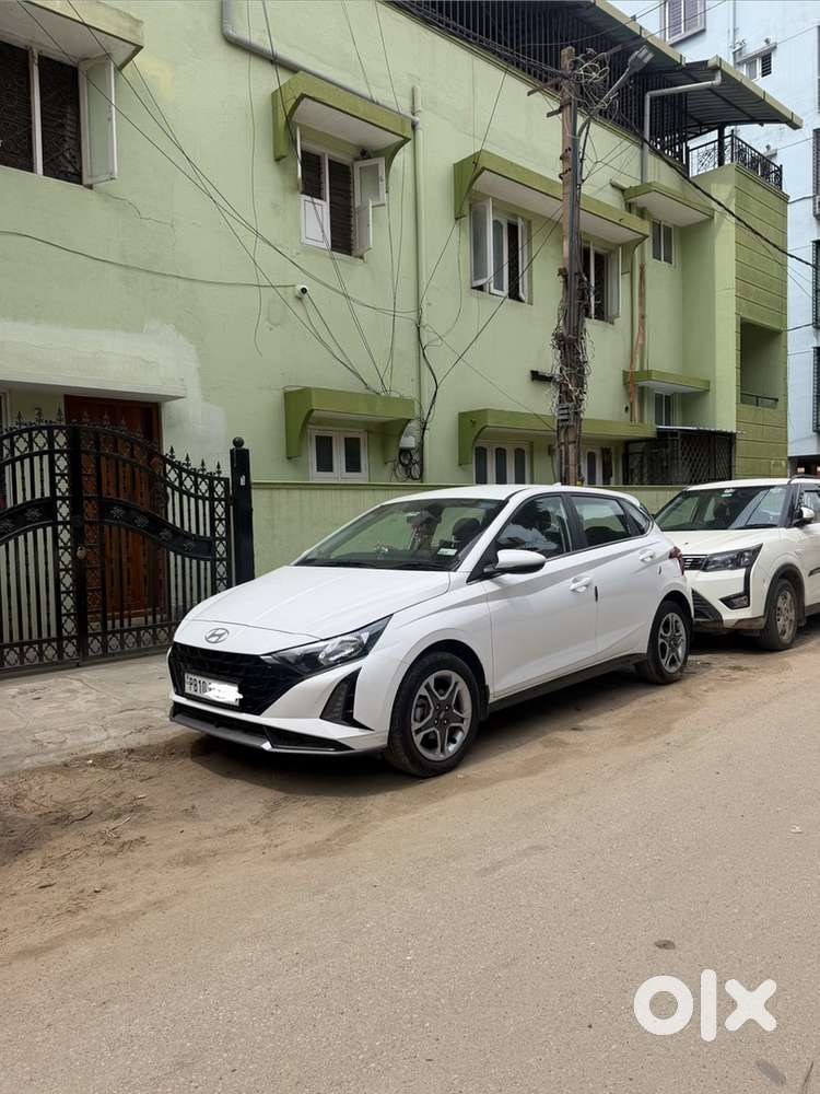 Hyundai New I20 Petrol Manual 2025
