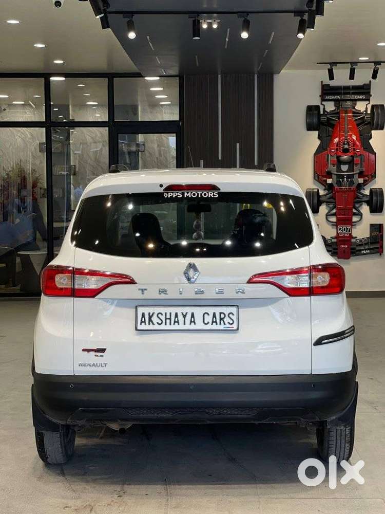 Renault Triber Rxl, 2022, Petrol