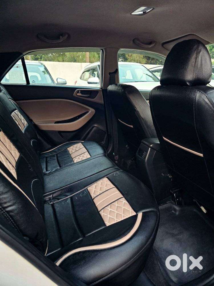 Hyundai I20 Magna 1.2 Mt, 2017, Petrol