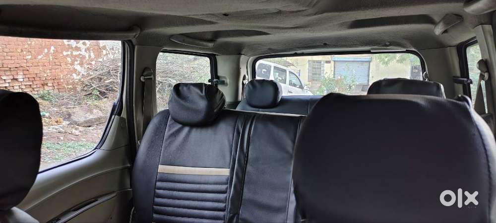 गाड़ी कंपलीट है मुझे अर्जेंट सेल करना है