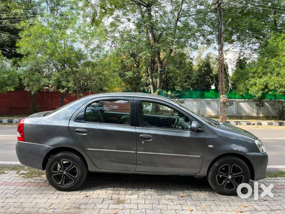 Toyota Etios 2013 Diesel Well Maintained