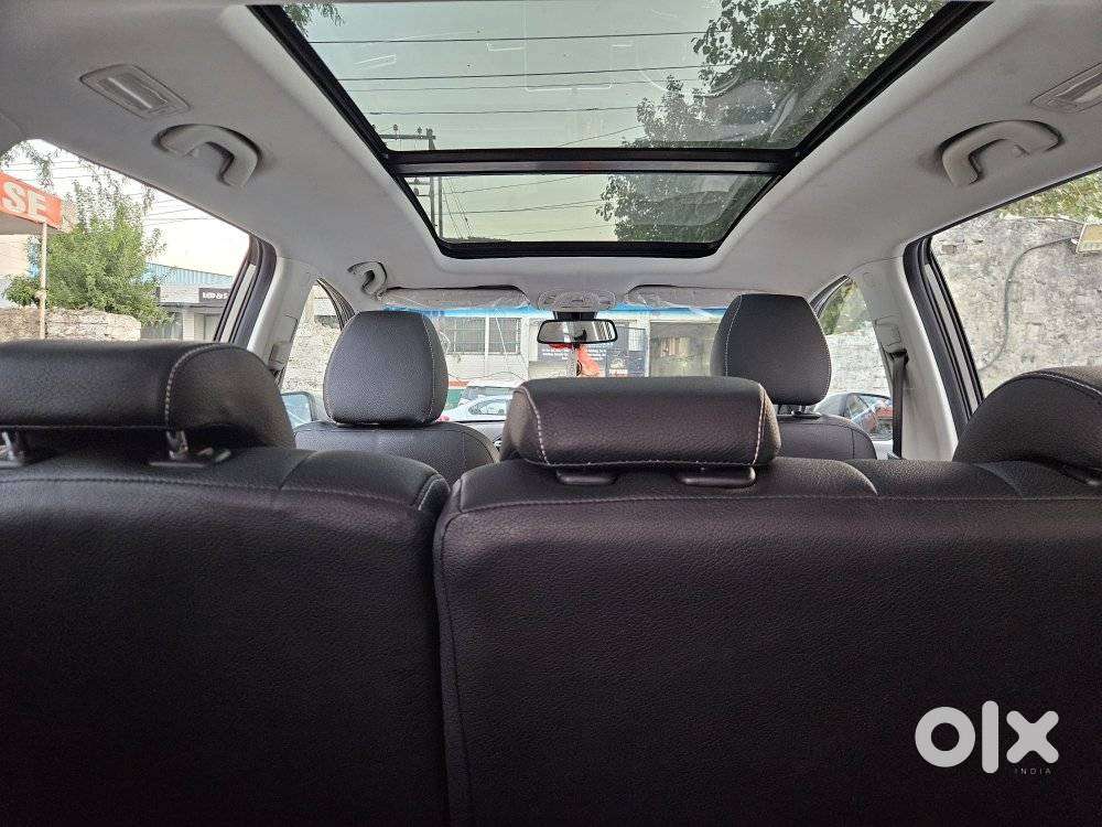 Mg Hector Plus 7 Select Pro 6mt, 2024, Petrol