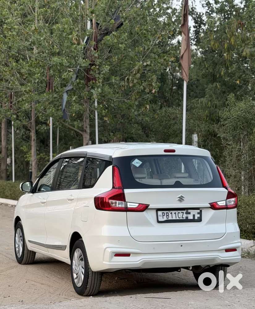Maruti Suzuki Ertiga 2012-2015 Vxi Cng, 2021, Cng & Hybrids