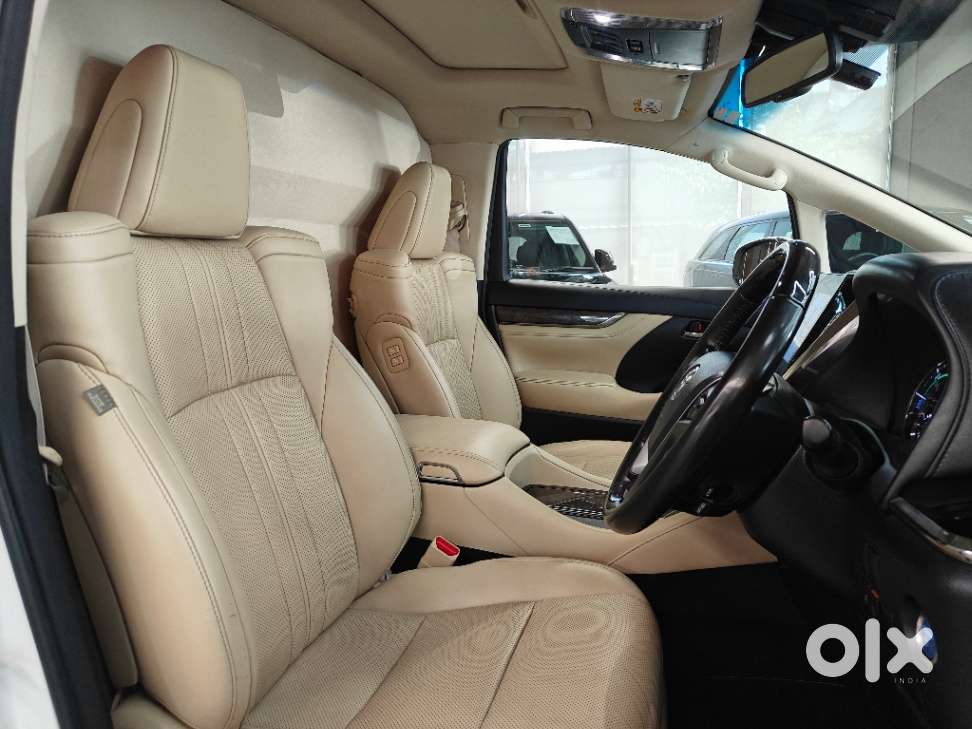 Toyota Vellfire Vip – Executive Lounge, 2020, Petrol