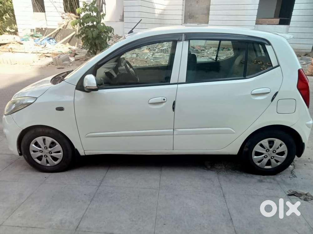 Hyundai I10 Sportz, 2010, Petrol