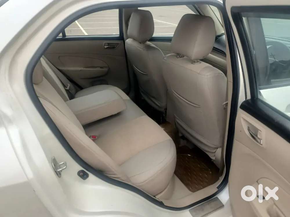 Maruti Suzuki Dzire 1.2 Vxi 2012
