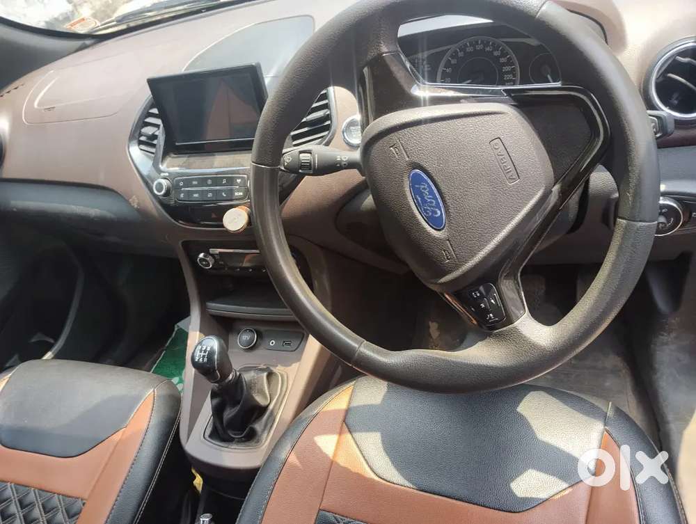 Ford Freestyle 2019 Petrol 98000 Km Driven