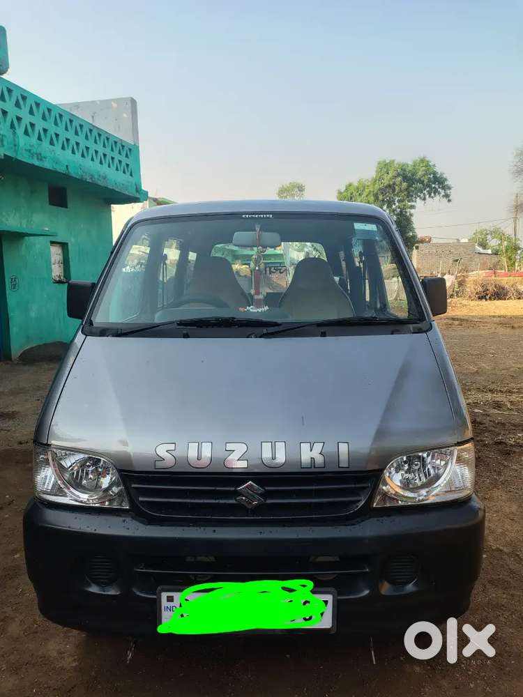 Maruti Suzuki Eeco 2017 Petrol 70000 Km Driven
