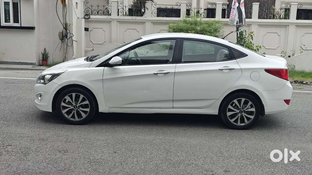 Hyundai Verna 1.6 Sx Vtvt, 2016, Petrol