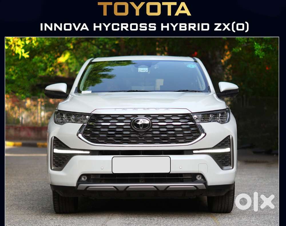 Toyota Innova Hycross 2.0 Zx (o) Hybrid 7 Str, 2025, Petrol