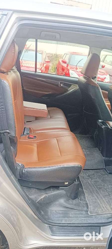 Toyota Innova Crysta 2.4 G Mt, 2021, Diesel