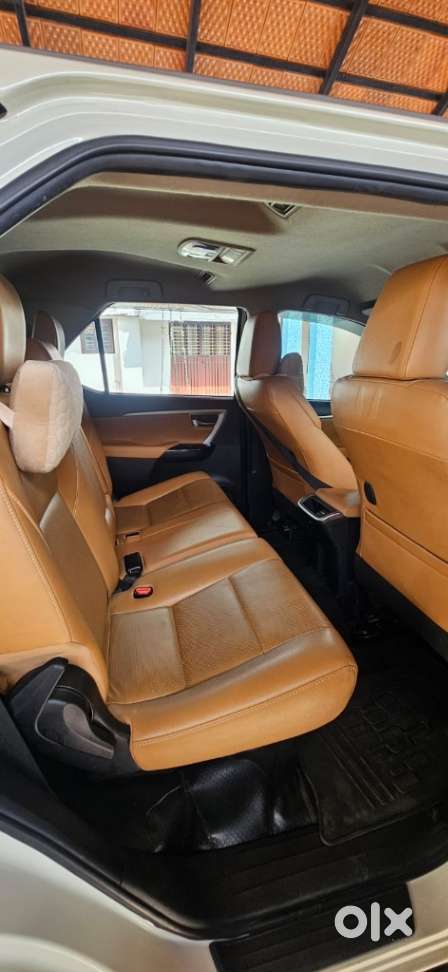 Toyota Fortuner 4x2 At 2.8 Diesel, 2022, Diesel