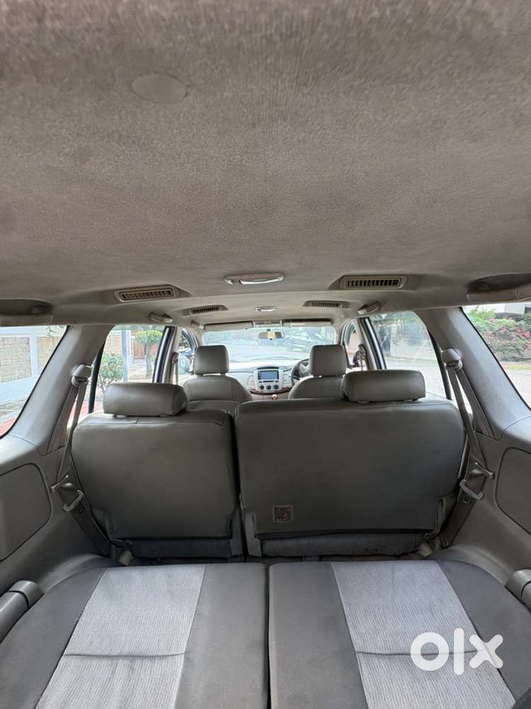 Toyota Innova Diesel 2013 Year