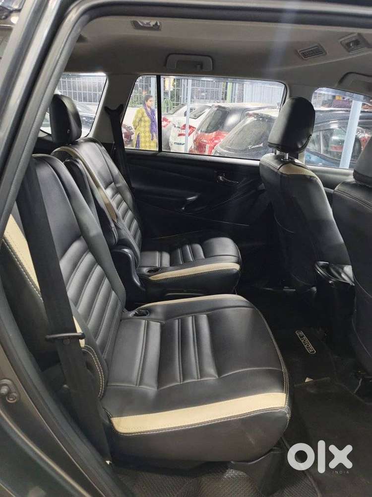 Toyota Innova Crysta 2.4 G Mt, 2017, Diesel