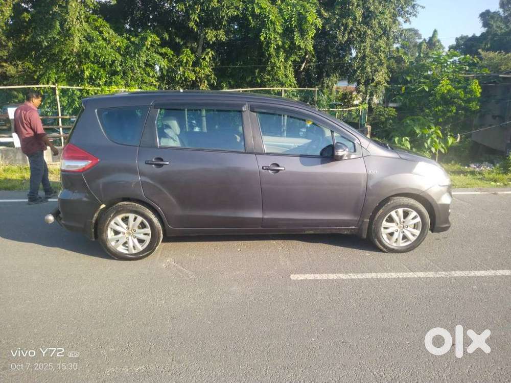 Maruti Suzuki Ertiga Zxi Plus Petrol, 2016, Petrol