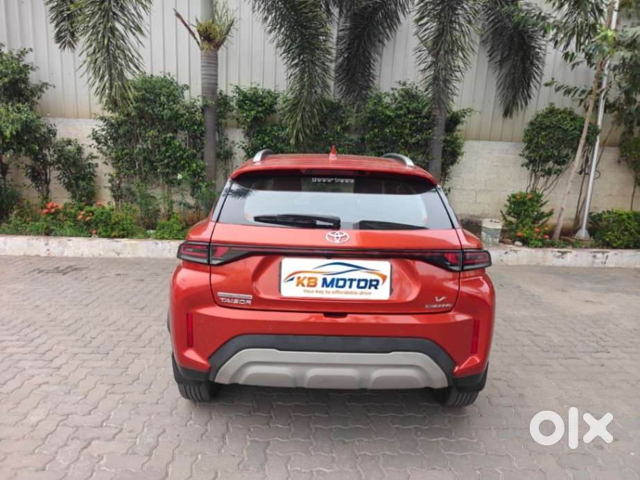 Toyota Urban Cruiser Taisor V 1.0 Petrol At, 2024, Petrol