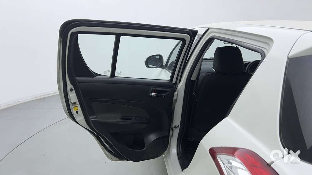 Maruti Suzuki Swift Vvt Vxi, 2017, Petrol