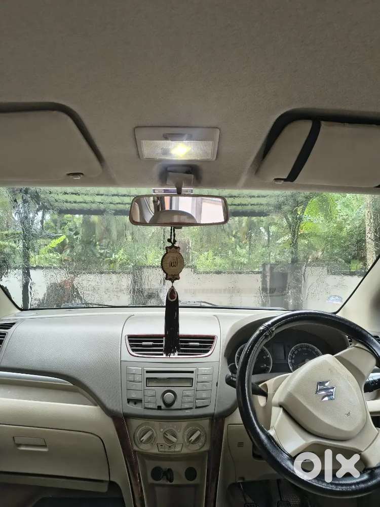 Maruti Suzuki Ertiga 2012