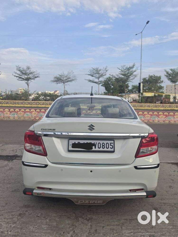 Maruti Suzuki Swift Dzire Vxi Optional, 2024, Petrol