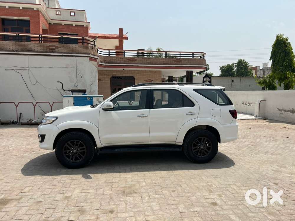 Toyota Fortuner Diesel 2015