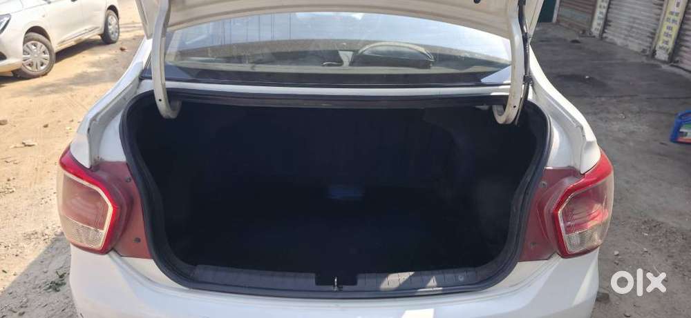 Hyundai Xcent, 2016
