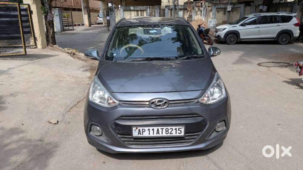 Hyundai Grand I10 1.2 Sportz(o) Dual Tone, 2014, Petrol