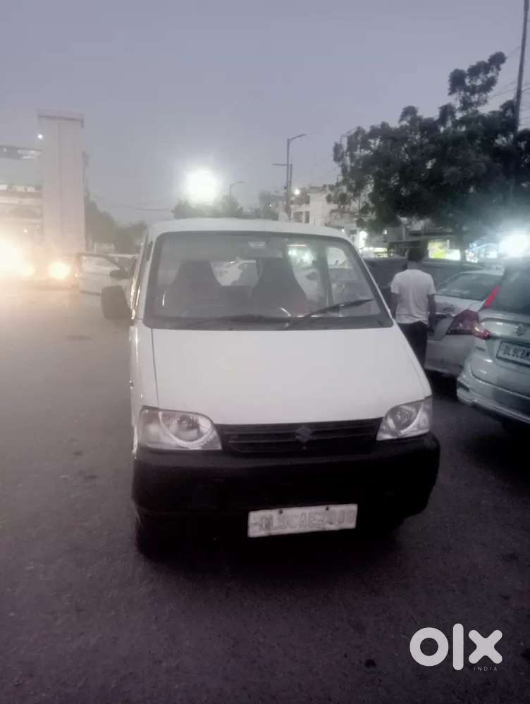 Maruti Suzuki Eeco 2015