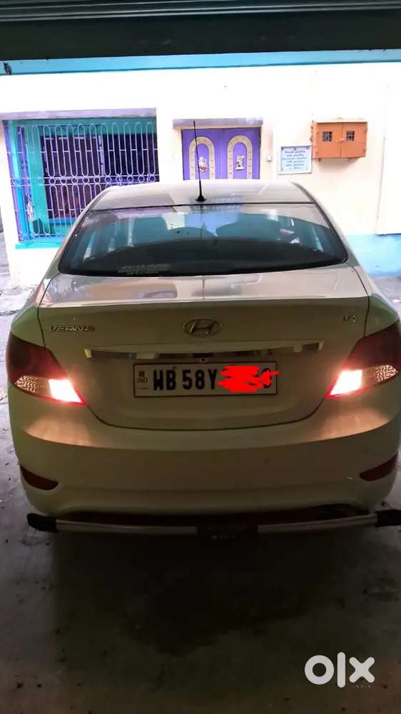 Hyundai Verna 7200 Km Driven Petrol 1.6 Crdi