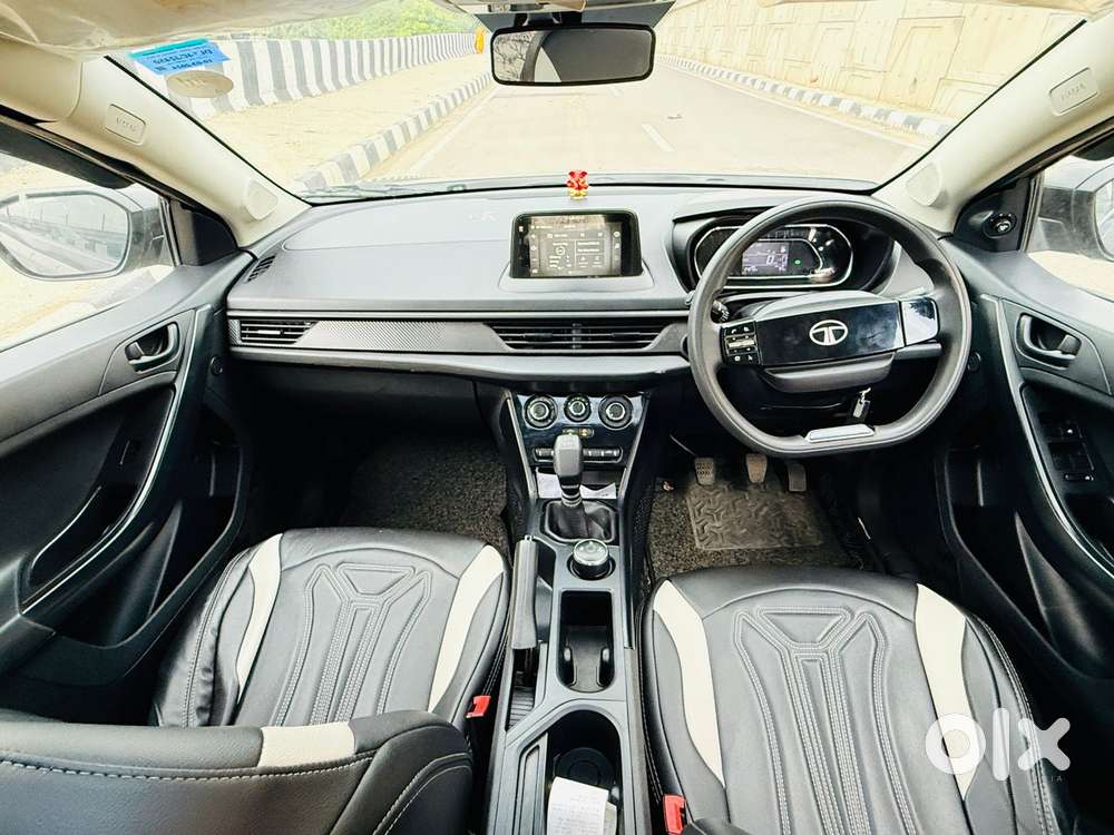 Tata Nexon Smart Plus S 1.2 Revotron Petrol 5 Mt, 2024, Petrol
