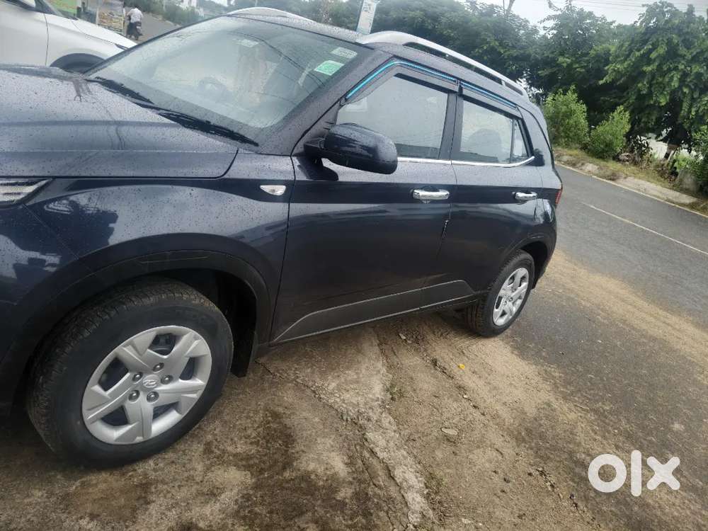 Hyundai Venue 1.0 S 2020 Manual Petrol