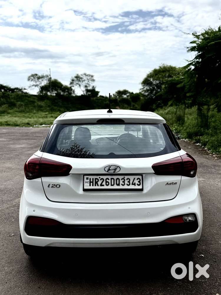 Hyundai I20 Asta (o) 1.2 Mt, 2018, Petrol